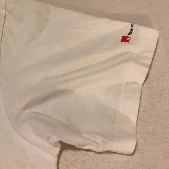 Uniqlo Boston Museum of Fine  Arts Tshirt Mens Size XL Shirt - Picture 5 of 16